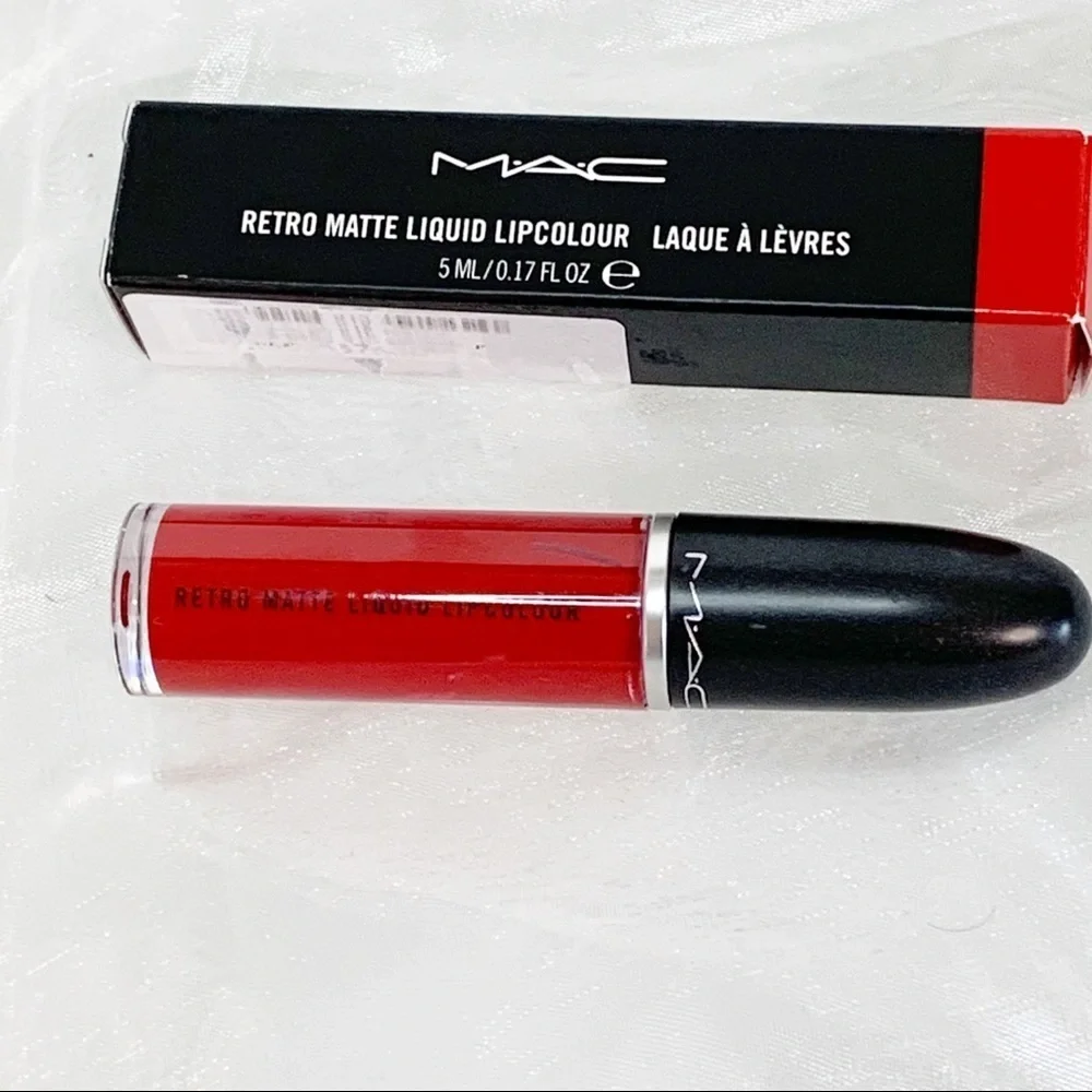 MAC FEELS SO GRAND RETRO MATTE LIQUID LIPCOLOUR